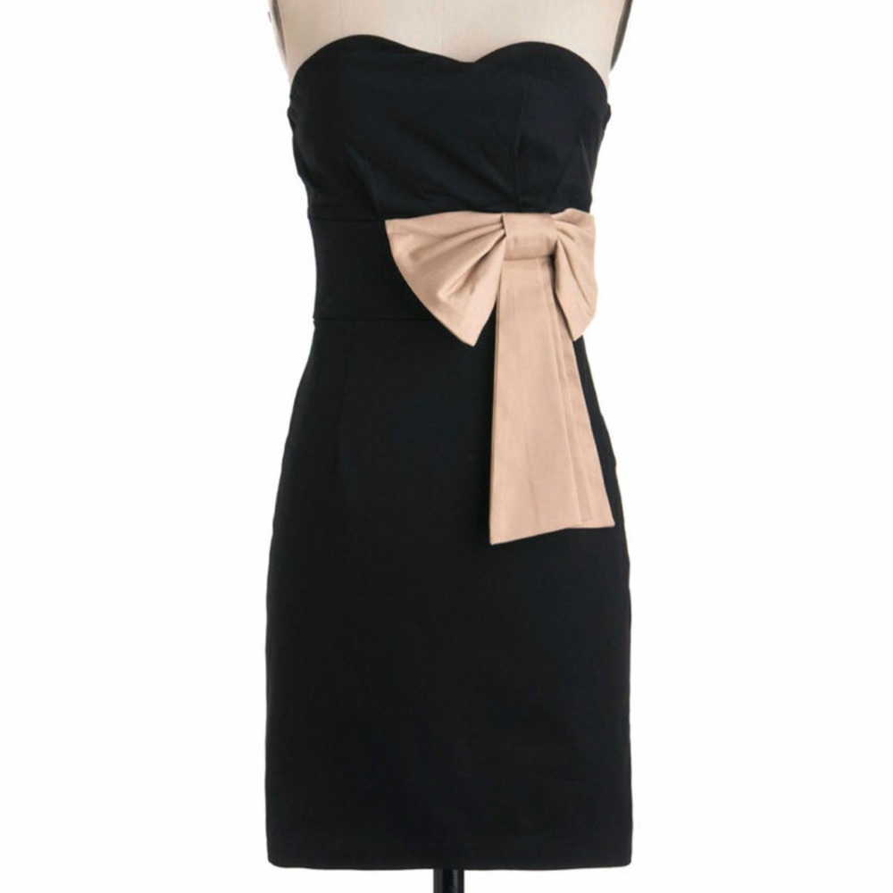 NWT ModCloth strapless formal dress